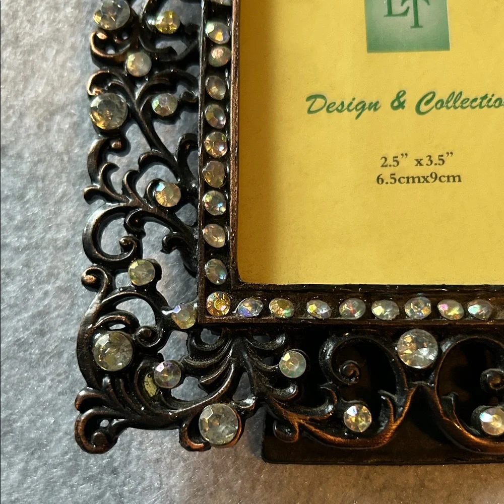 Design & Collection ornate bejeweled